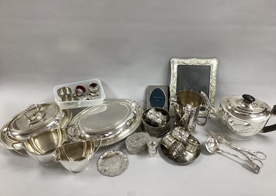 Lot 49 - A Collection of Assorted Plated Ware,...