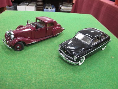 Lot 608 - Two Danbury Mint 1:24th Scale Diecast Model...