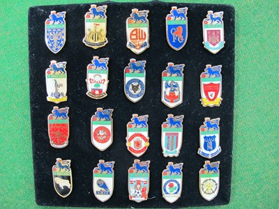 Lot 663 - Lapel Badges, from each of the twenty teams...