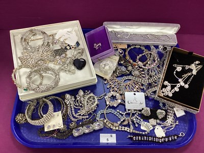 Lot 5 - A Mixed Lot of Assorted Costume Jewellery,...