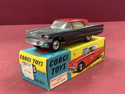 Lot 641 - Original Corgi Toys No 2145 Ford Thunderbird...