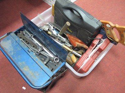 Lot 1048 - Tools - Spear & Jackson saws, soldering kit,...