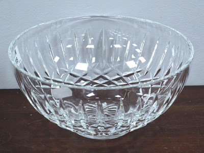 Lot 1205 - Waterford Crystal Glass Bowl, with box, 22cm...