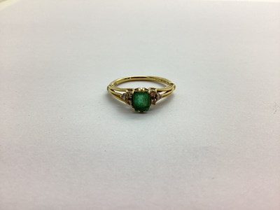 Lot 244 - An 18ct Gold Emerald and Diamond Set Dress...