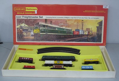 Lot 554 - A Hornby 'OO' Gauge/4mm Ref No R.507...