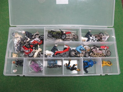 Lot 614 - A Quantity of Diecast and Plastic Model...