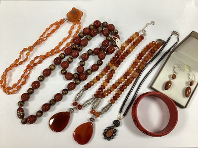 Lot 15 - A Small Collection of Hardstone Jewellery,...