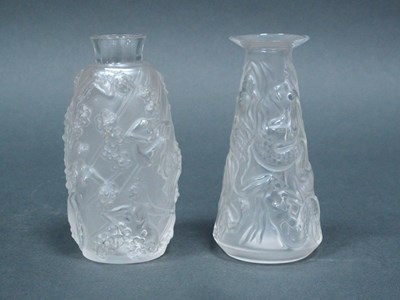 Lot 1053 - A Modern Lalique Clear and Frosted Glass Vase,...