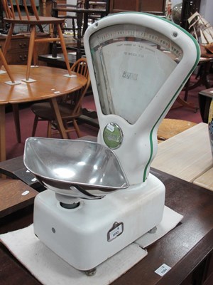 Lot 1593 - A Set of Mid XX Century Avery Shop Scales.