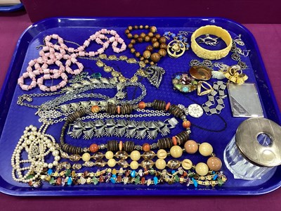 Lot 60 - Assorted Costume Jewellery, incuding bead...