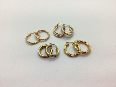 Lot 226 - Modern 9ct Gold Hoop Earrings, "375" etc. (4...