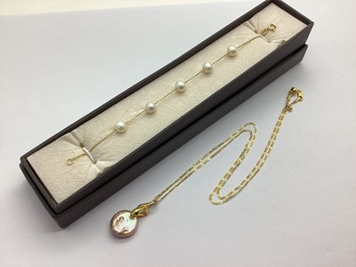Lot 127 - Kyoto Pearls; A Gilt Coloured "925" Freshwater...