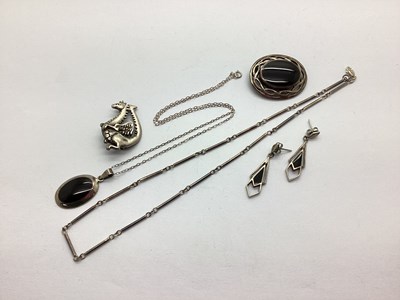 Lot 158 - "925" and Other Jewellery, including novelty...