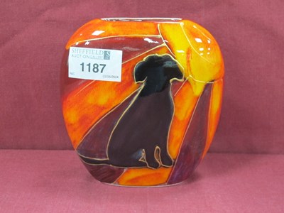 Lot 1187 - Anita Harris Deco Dog (Labrador) Sunburst...