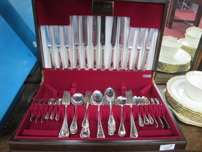 Lot 1291 - Roberts-Belk (Sheffield) Canteen of Cutlery,...