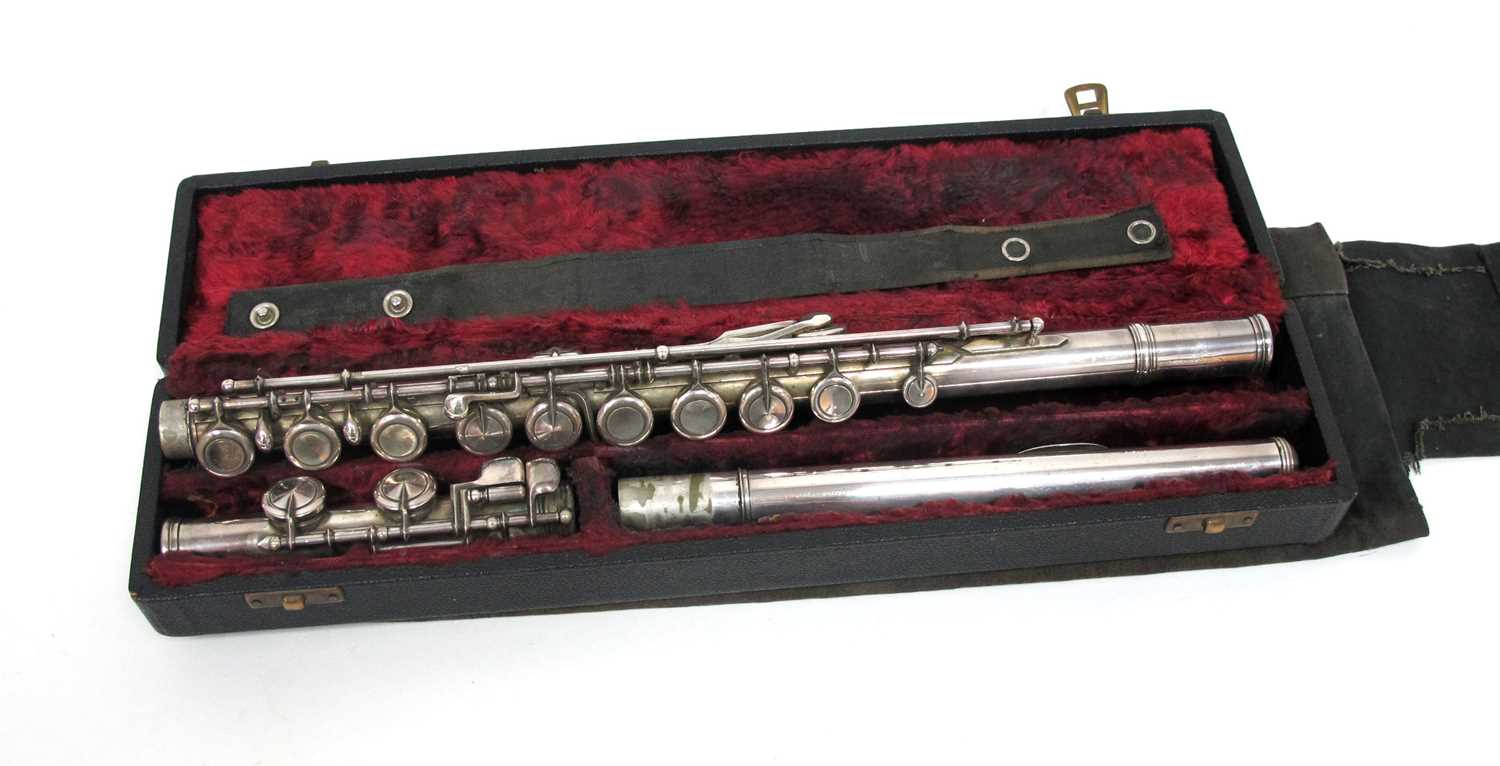 Lot 1329 - Selmer Sterling Flute, manufactured by Selmer,...