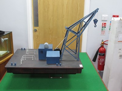 Lot 798 - A good quality scratch built battery operated...