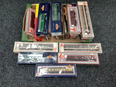 Lot 119 - Approximately Twenty "OO" Gauge Outline...