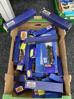 Lot 167 - A Quantity of Hornby Dublo "OO" Gauge Model...