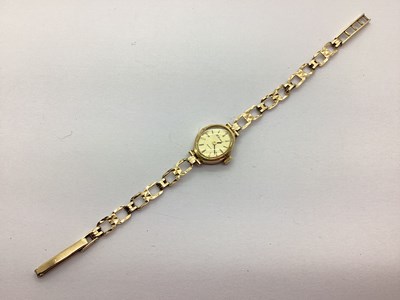 Lot 152 - H. Samuel; A 9ct Gold Cased Ladies Wristwatch,...