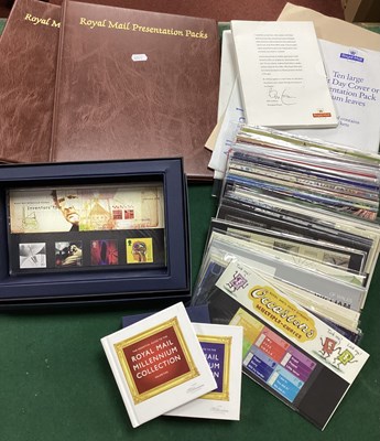 Lot 460 - A GB Collection of Presentation Packs with a...