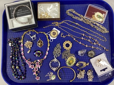 Lot 88 - Assorted Costume Jewellery, including earrings,...