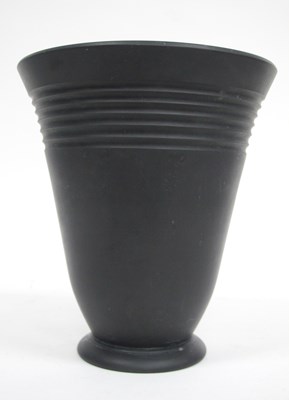 Lot 1122 - A Keith Murray for Wedgwood Black Basalt Vase,...