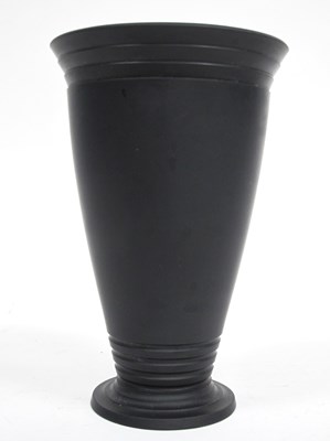 Lot 1133 - A Keith Murray for Wedgwood Black Basalt Vase,...