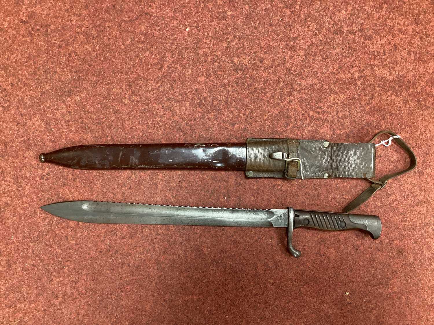 Lot 352 - WWI Imperial German Model 1898/05 'Butcher...