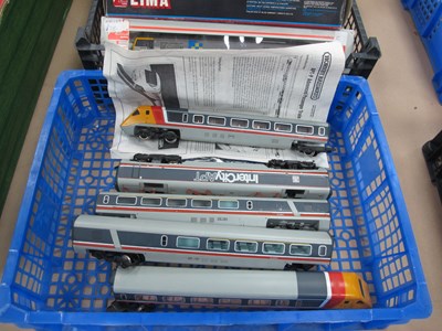 Lot 217 - Hornby "OO" Gauge APT-P Advanced Passenger...