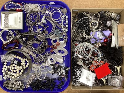 Lot 49 - A Quantity of Costume Jewellery, in hues of...
