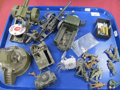 Lot 847 - A selection of diecast and other military...