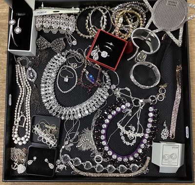 Lot 90 - A Quantity of Modern Diamanté Set Jewellery,...