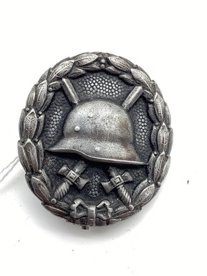 Lot 435 - WWI Imperial German Black Grade Wound Badge....