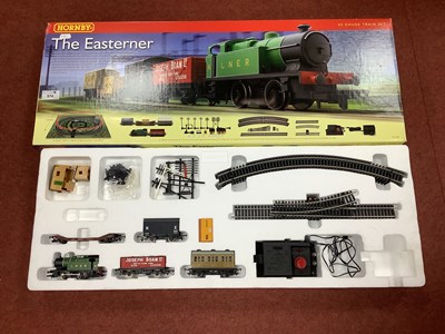 Lot 574 - Hornby #R1120 "OO" Gauge Train Set - The...