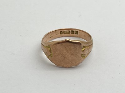 Lot 339 - A 9ct Rose Gold Signet Style Ring, with vacant...