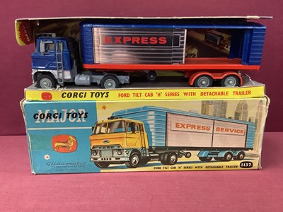 Lot 778 - Corgi No 1137 Ford Tilt Cab H Series with...