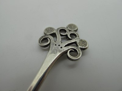 Lot 71 - Hugh Wallis; An Arts & Crafts Style Hallmarked...