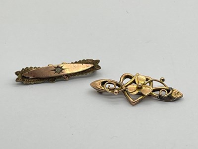 Lot 233 - A Stone Set Victorian Brooch, of boat shape,...