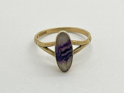 Lot 316 - A 9ct Gold Dainty Blue John Ring, the rubover...