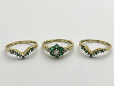 Lot 319 - A 9ct Gold Stone Set Floral Cluster Ring, of...