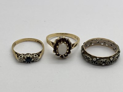 Lot 334 - A 9ct Gold Antique Style Three Stone Ring, the...