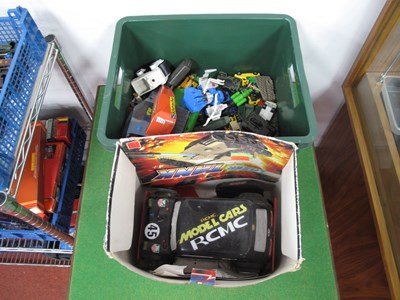 Lot 477 - A varied collection of toys to include RC...