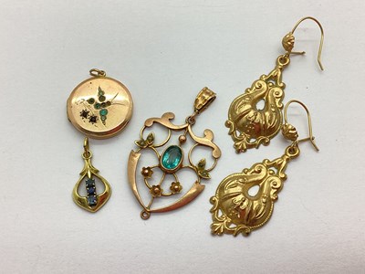 Lot 295 - An Antique Floral Inspired Lavalier Pendant,...