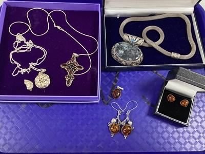 Lot 238 - A Collection of Modern "925" Jewellery, to...