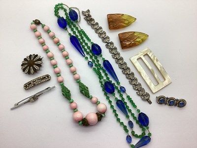 Lot 245 - A Small Collection of Vintage Jewellery, to...