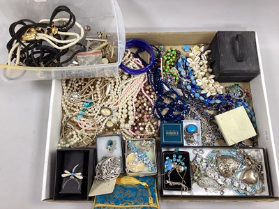 Lot 5 - A Collection of Costume Jewellery, to include...