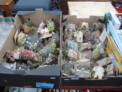 Lot 1064 - Lilliput Lane Model Buildings, to include...