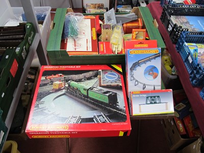 Lot 424 - Quantity of Hornby 'OO' Gauge/4mm Boxed and...