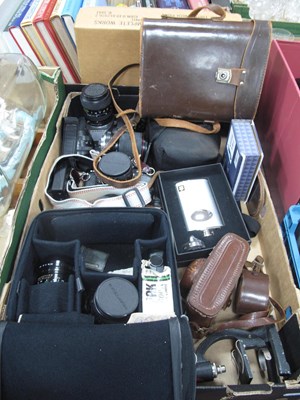 Lot 1109 - Cameras - Praktica BC1 in case with three...